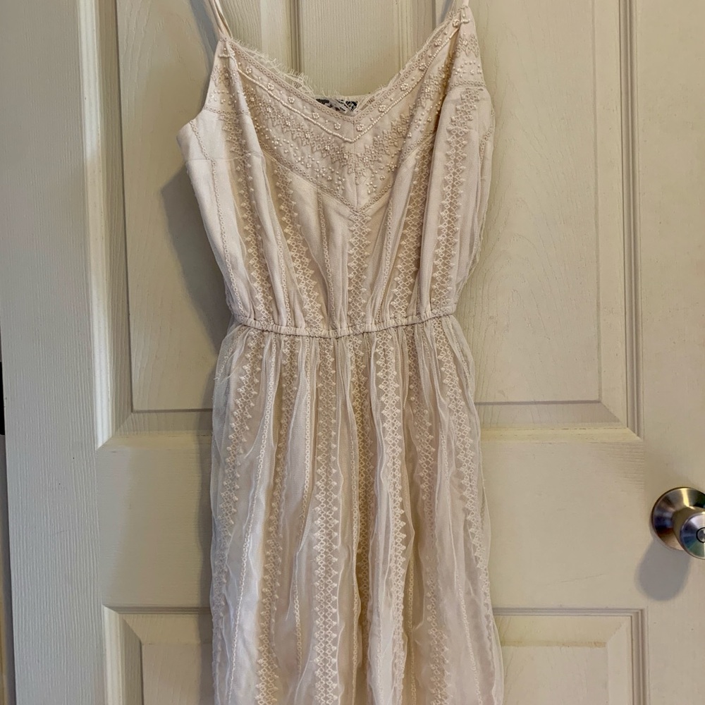 Elegant Cream Lace Dress